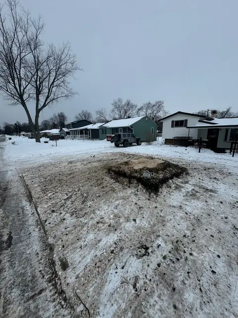 Truck tight access path